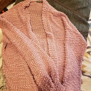 Wild Fable Sweater sz large pink